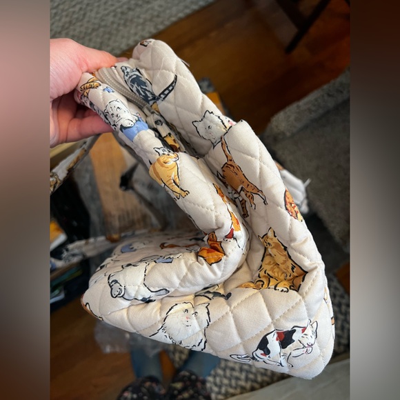 Vera Bradley Weekender Travel Bag A Cat’s Life - Picture 7 of 16